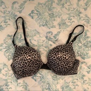 Victoria’s Secret Leopard Bombshell Bra (34B)